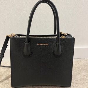 Michael Kors black leather handbag/crossbody